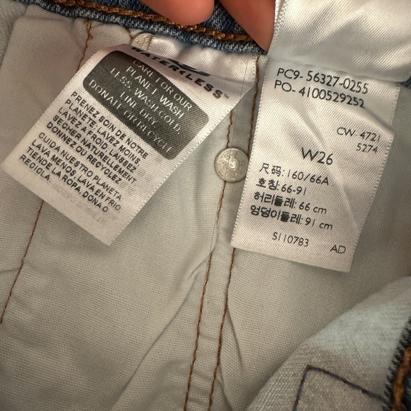 Levi’s 501 Two-Tone Denim Women Shorts High Rise Size 26 - Picture 7 of 8